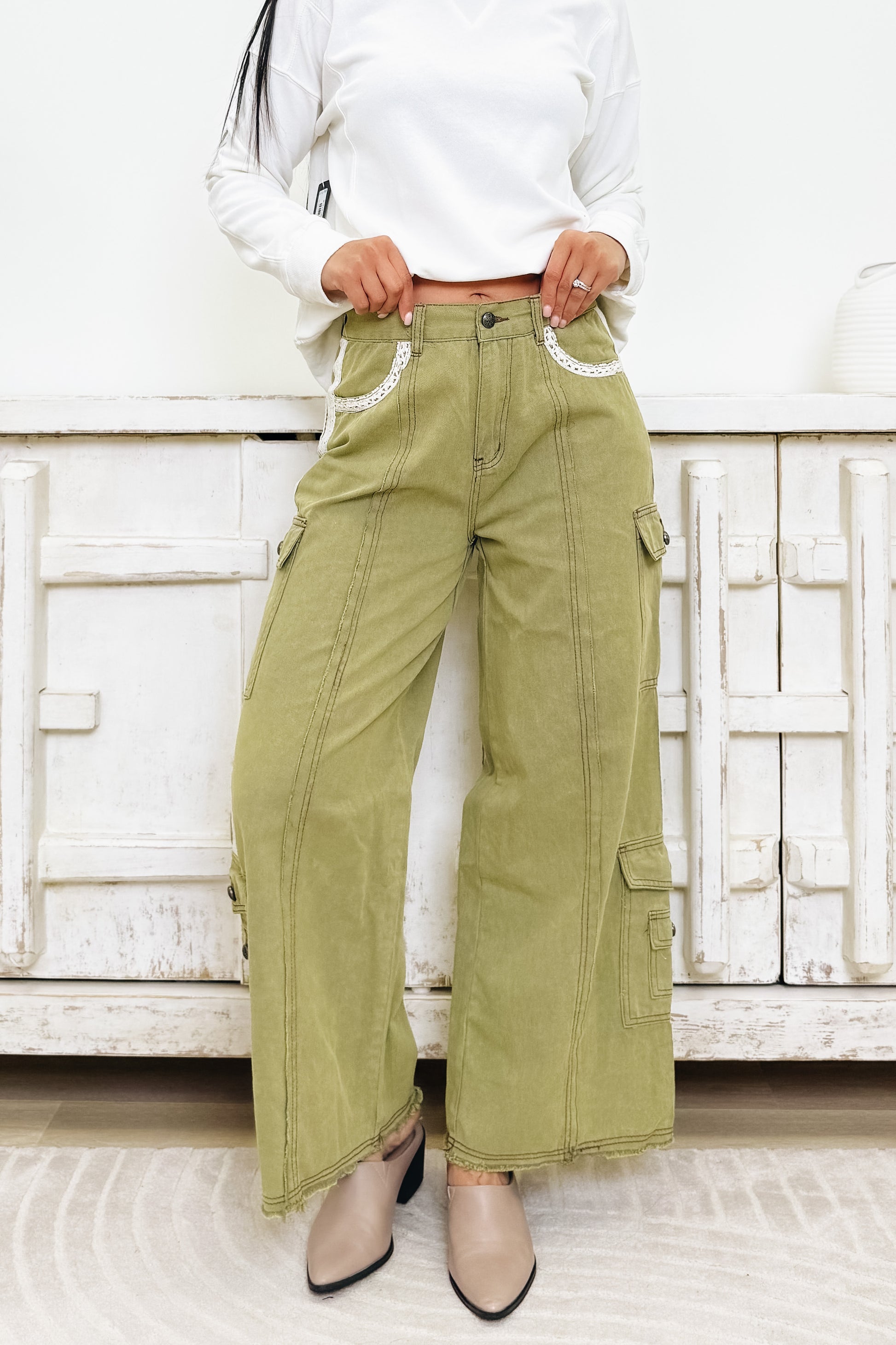 Walk Your Way Pants - 2 Colors!