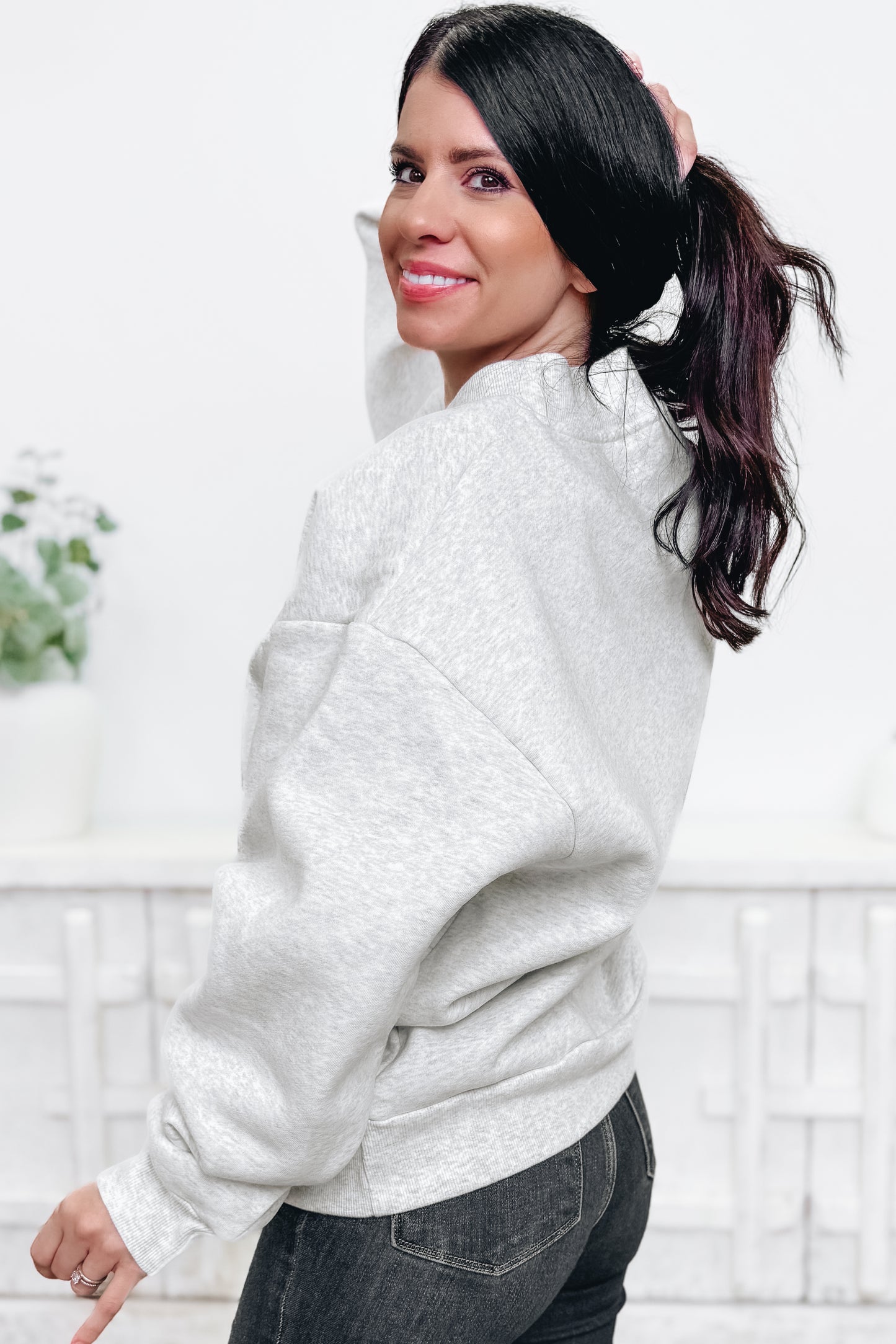 The BAR Essential Sweatshirt - Charcoal Smoke