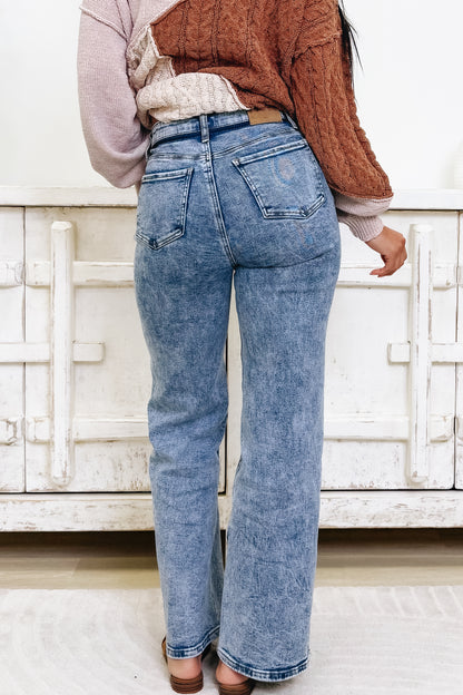 Run The World By Saige Denim - High Rise Straight Jeans - Medium