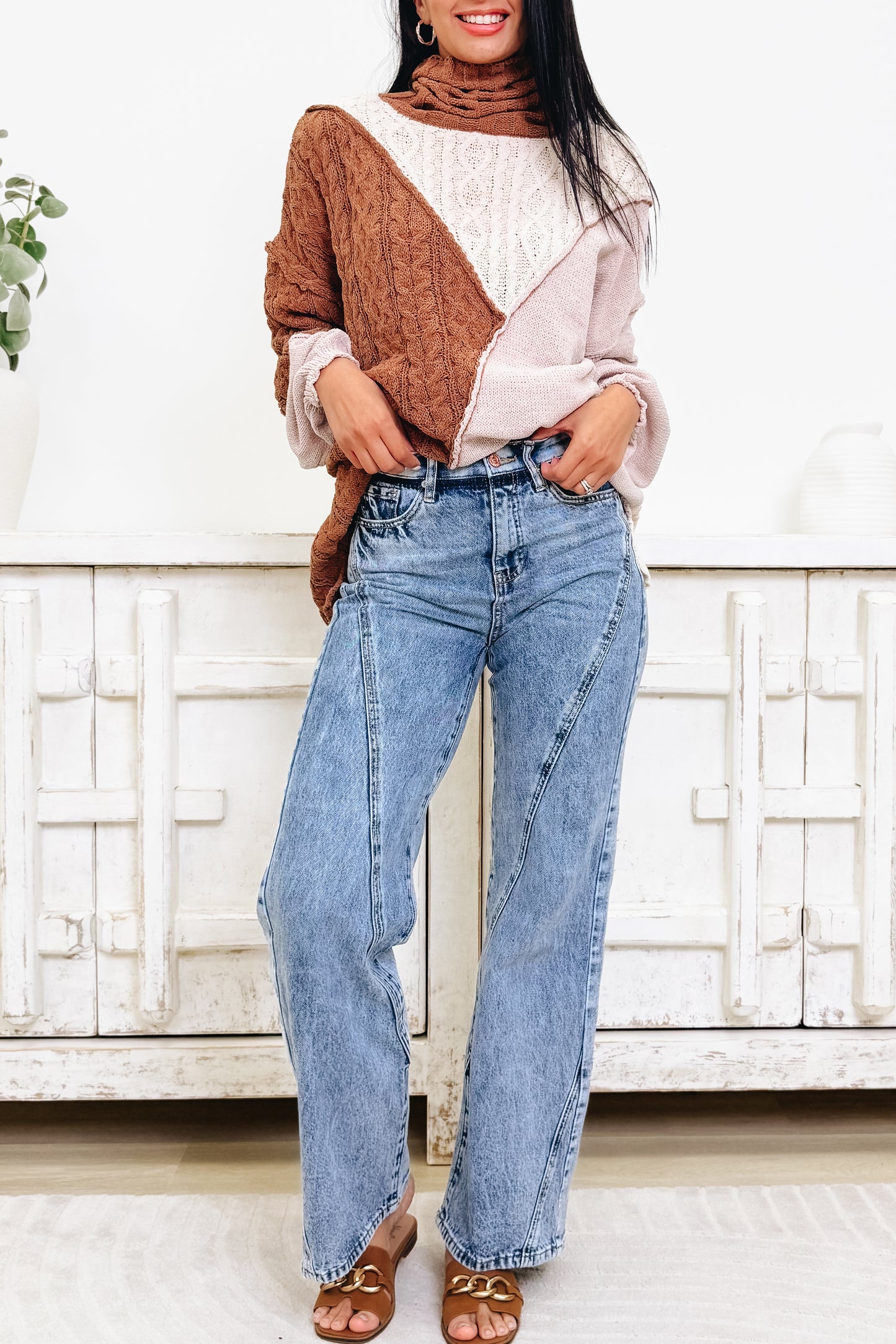 Run The World By Saige Denim - High Rise Straight Jeans - Medium