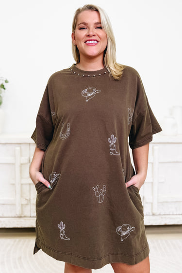 Desert Cowgirl Embroidered Western Dress