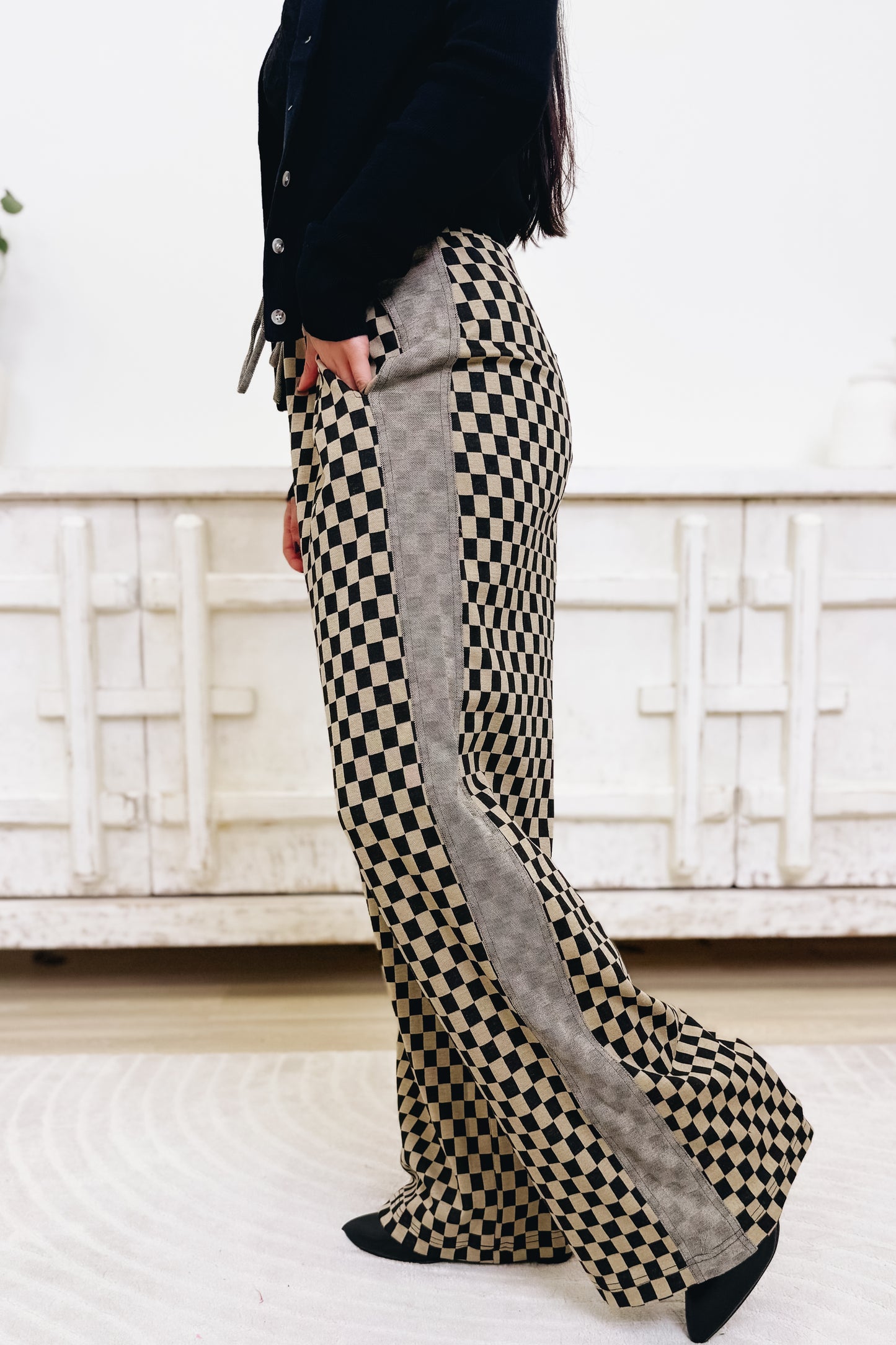 Check Yes Babe Wide Leg Pants - 2 Colors!