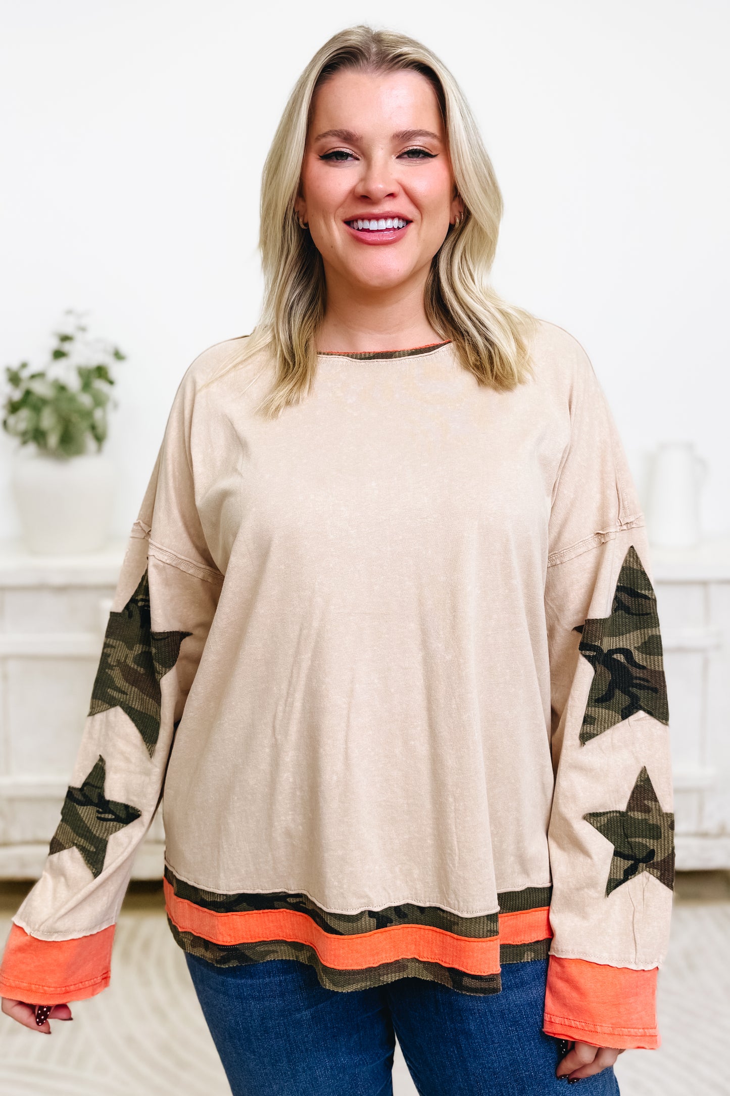 Find The Star Inside Top