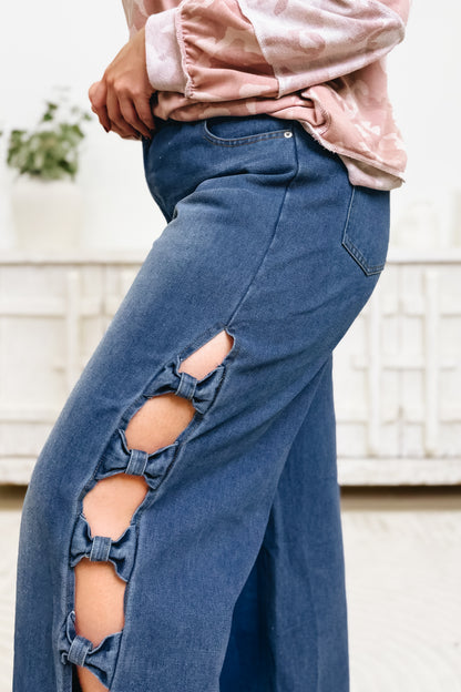 Reign Supreme Jeans - Washed Denim