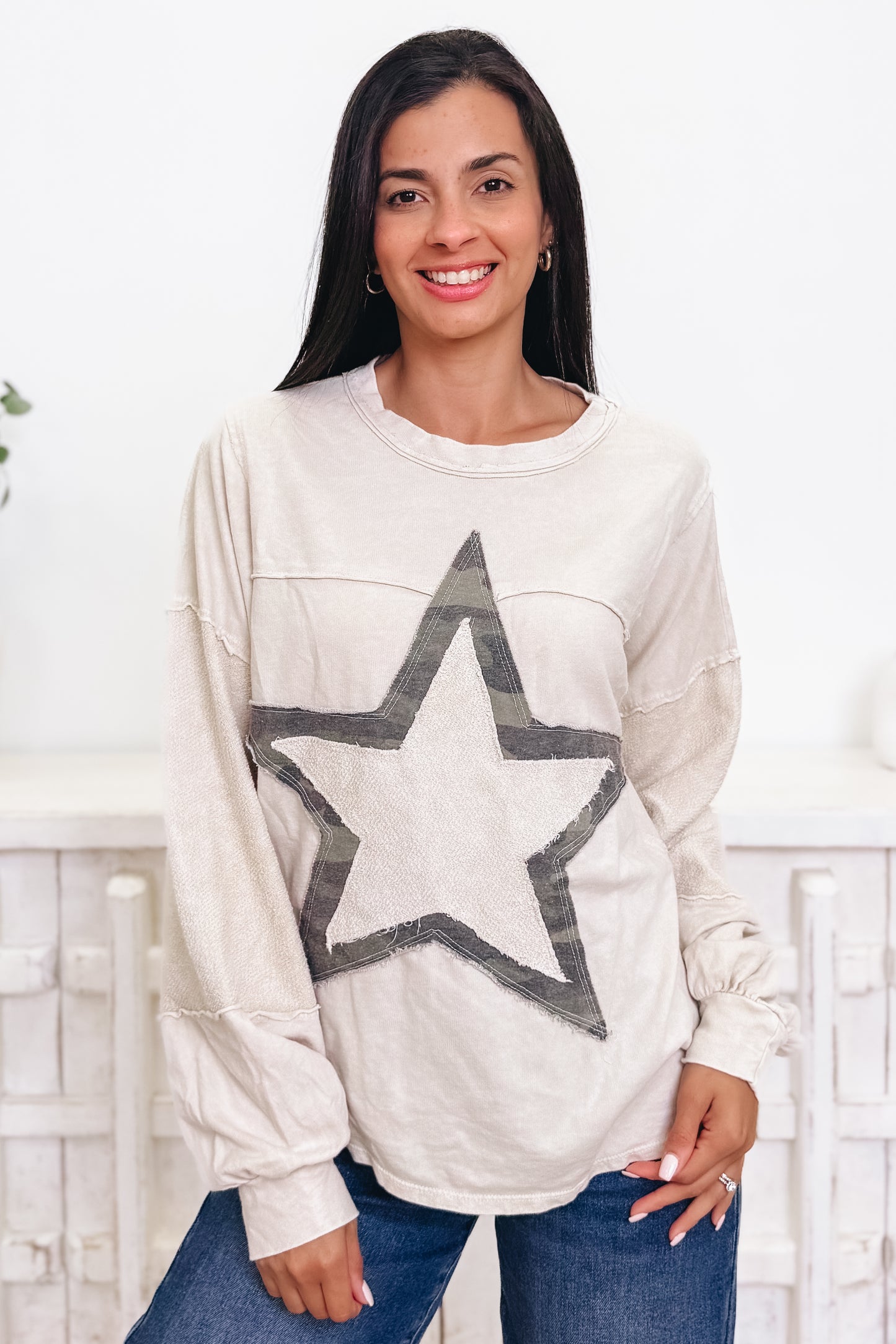 Hidden Outsider Camo Star Sweatshirt