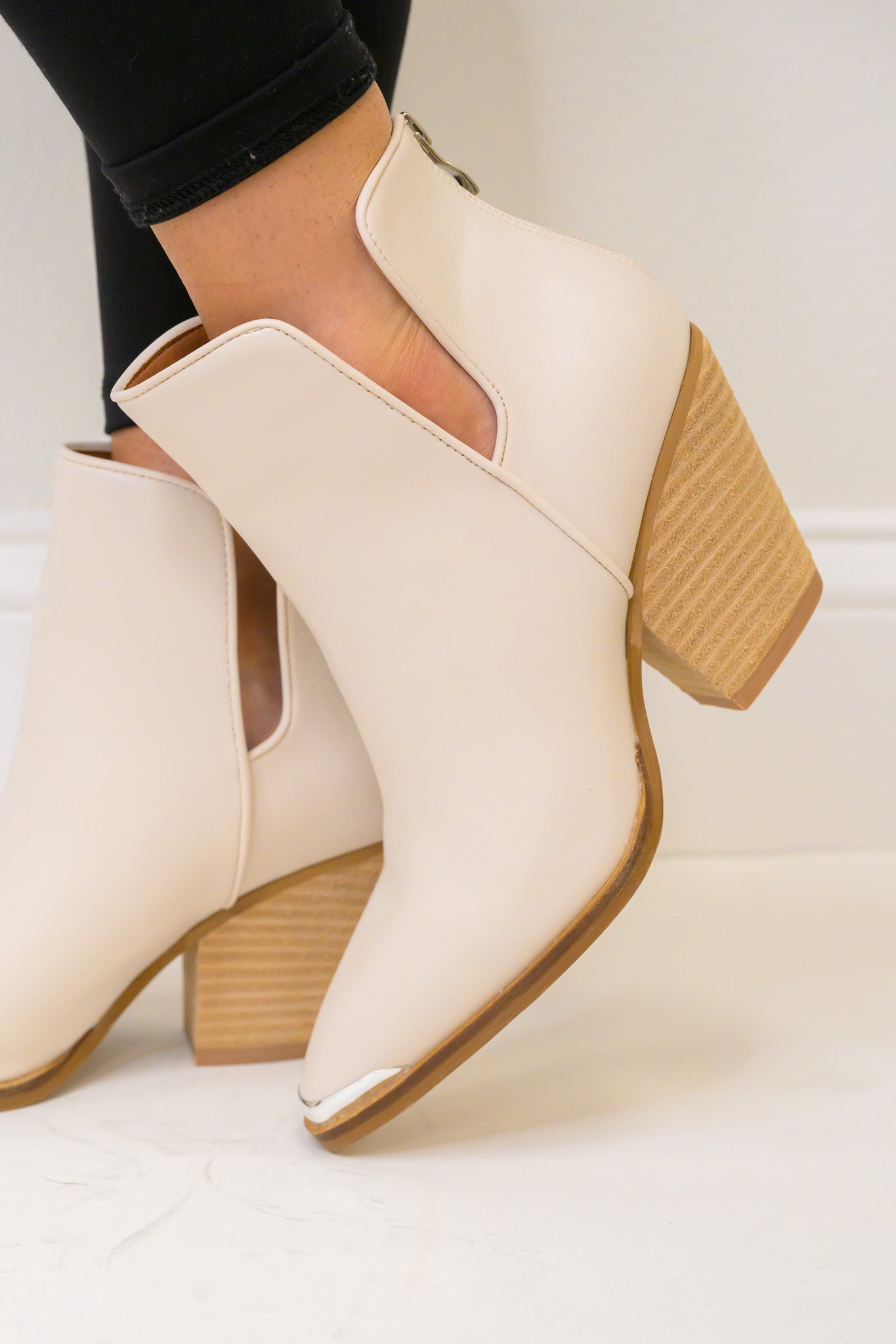 Antonia Side Slit Ankle Booties - Off White