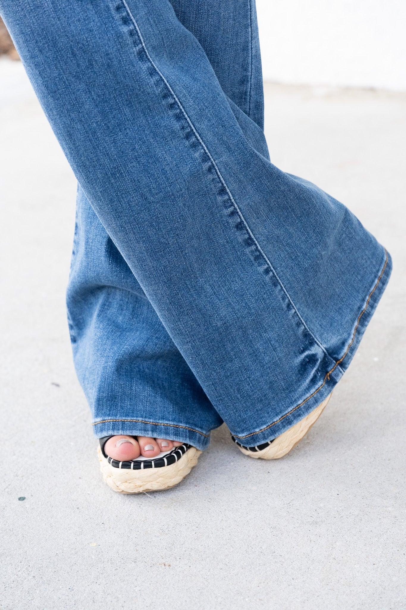 Judy Blue Say My Name High Rise Classic Flare Jeans