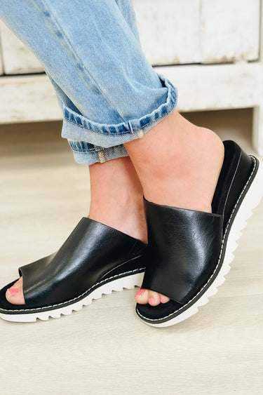 Expand Sandal Wedge - Black