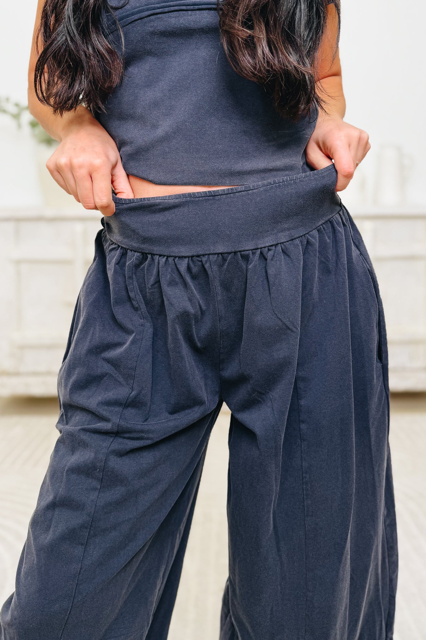 On & So Forth Pants - Ash Black
