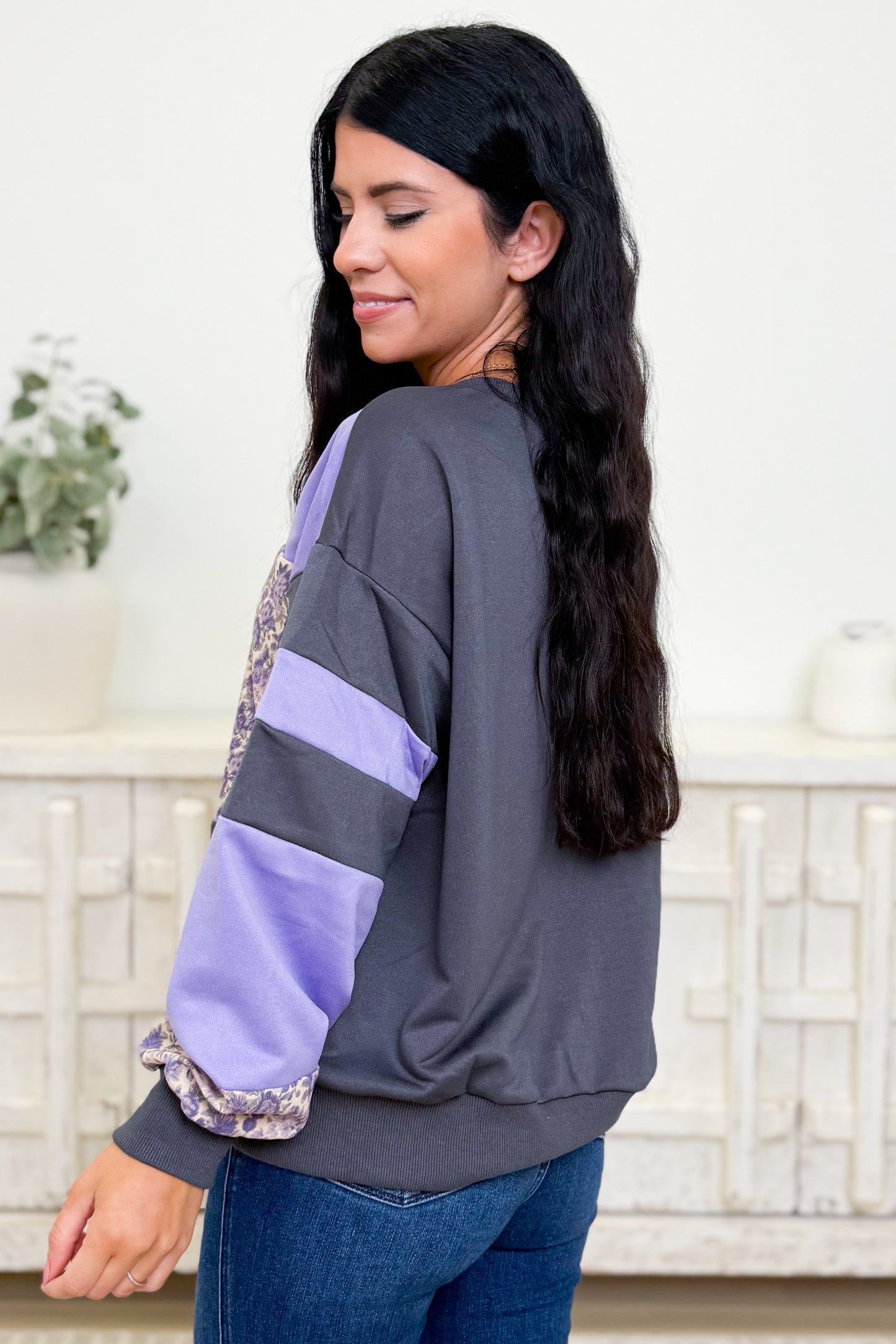 Chic & Cozy Floral Sweatshirt - 2 Colors!