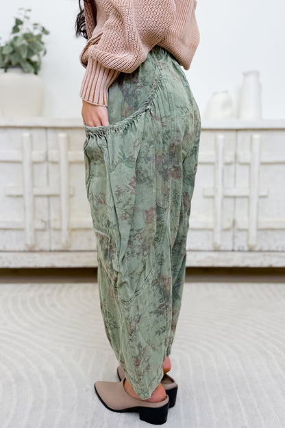 Hidden Bloom Floral Pants - Olive