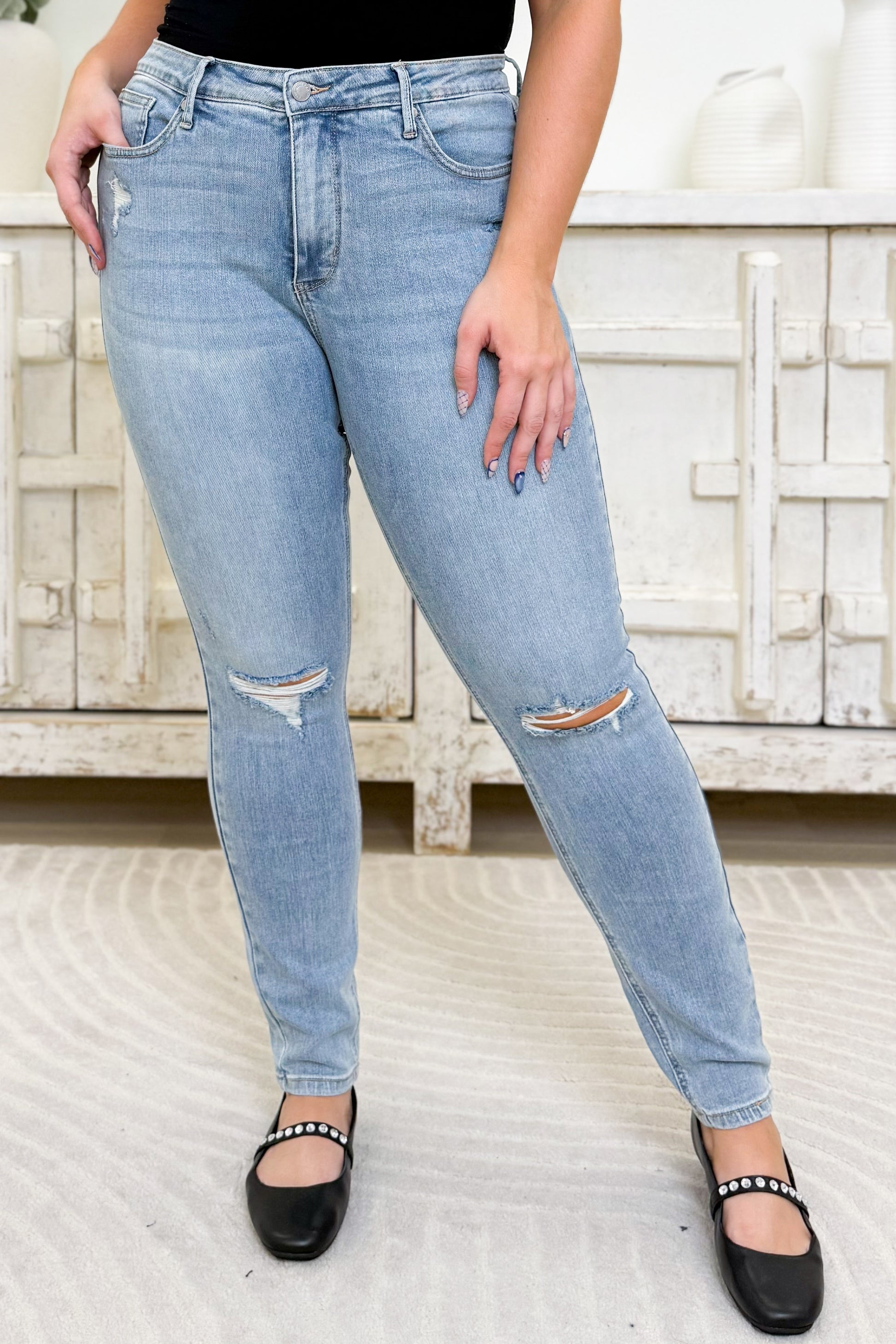 Judy Blue Bend And Snatch Mid Rise Tummy Control Destroy Skinny Jeans