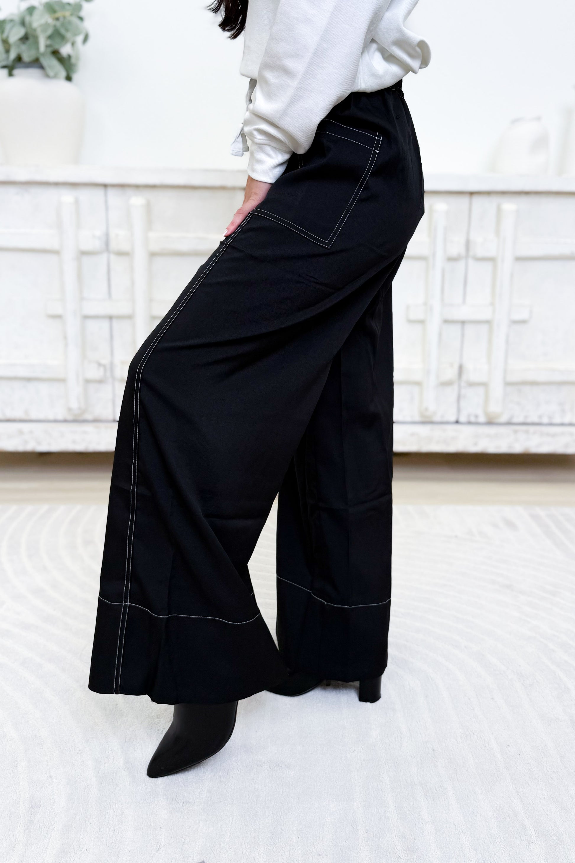 Stylin' It Right Pants - Black