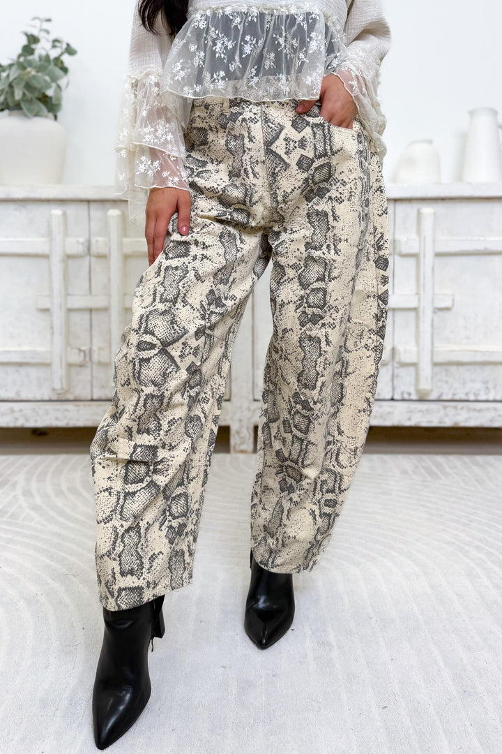 Country Girl Strong Pants - 2 Colors!