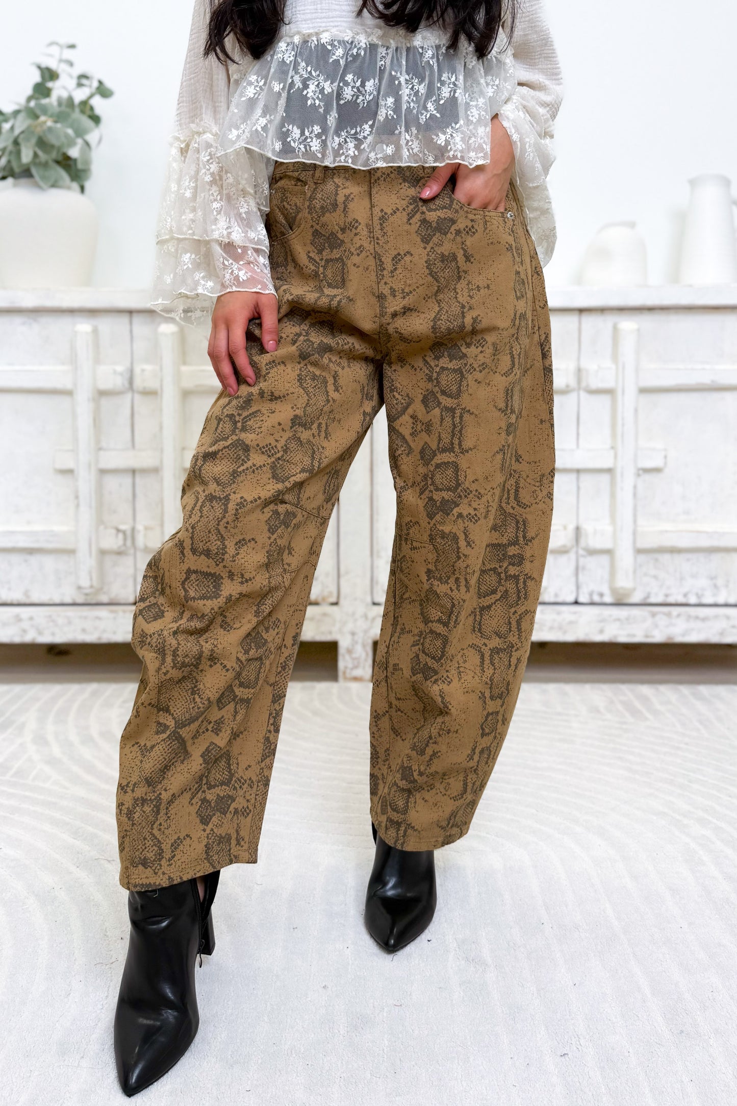 Country Girl Strong Pants - 2 Colors!