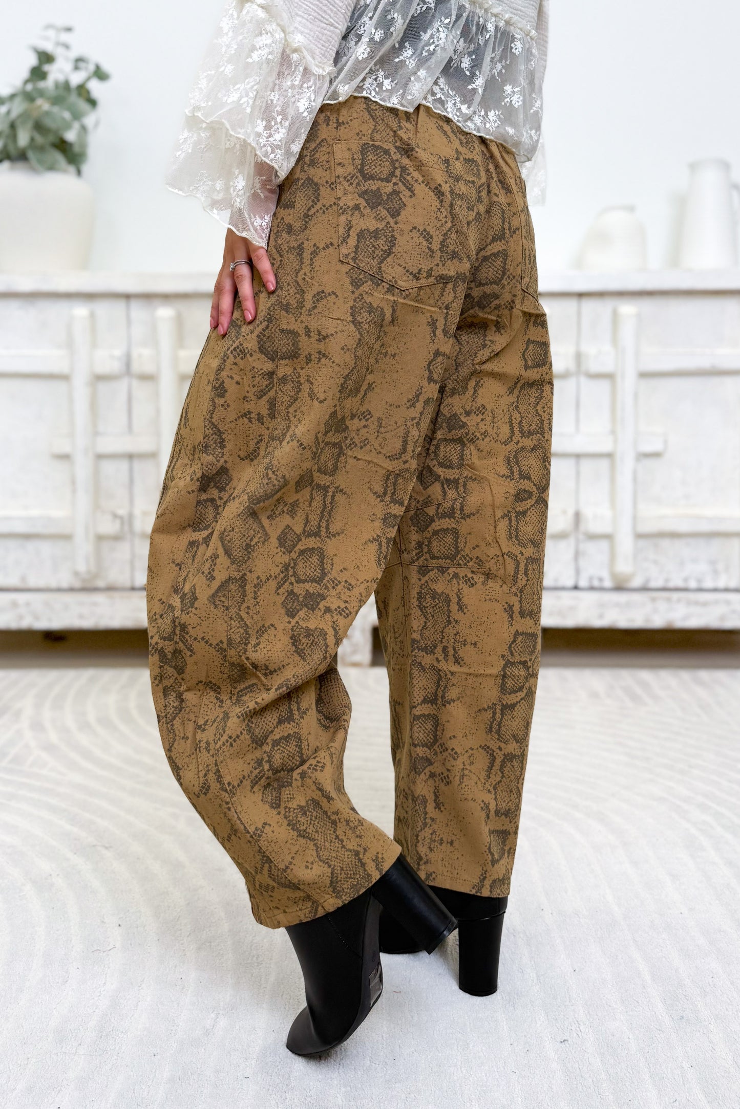 Country Girl Strong Pants - 2 Colors!