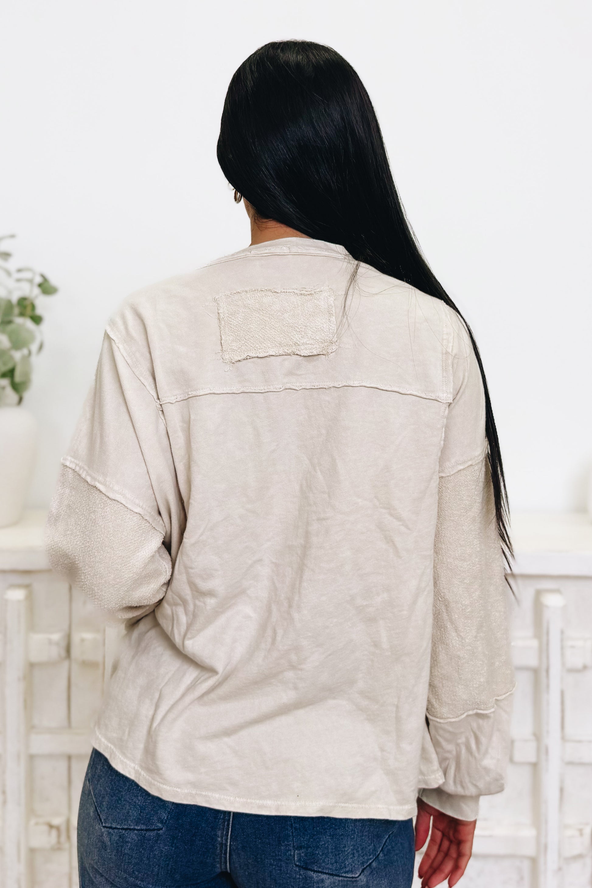 Hidden Outsider Camo Star Sweatshirt