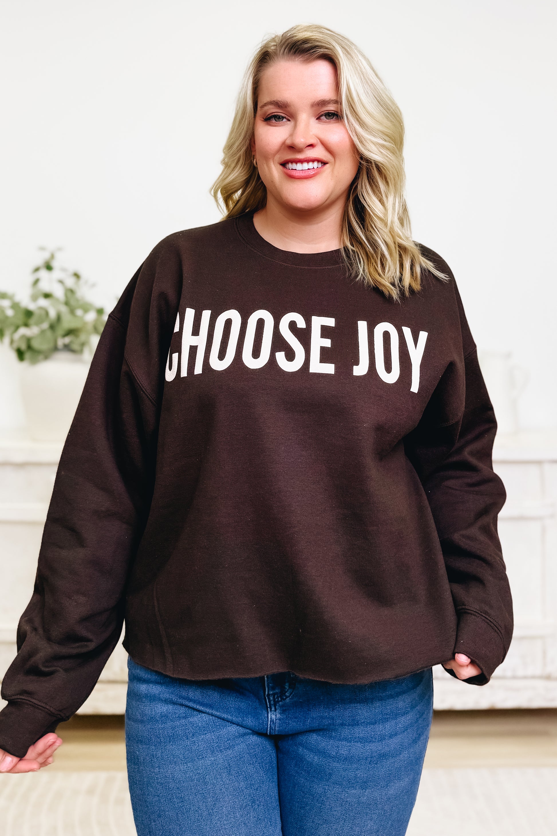 Choose Joy Graphic Sweatshirt