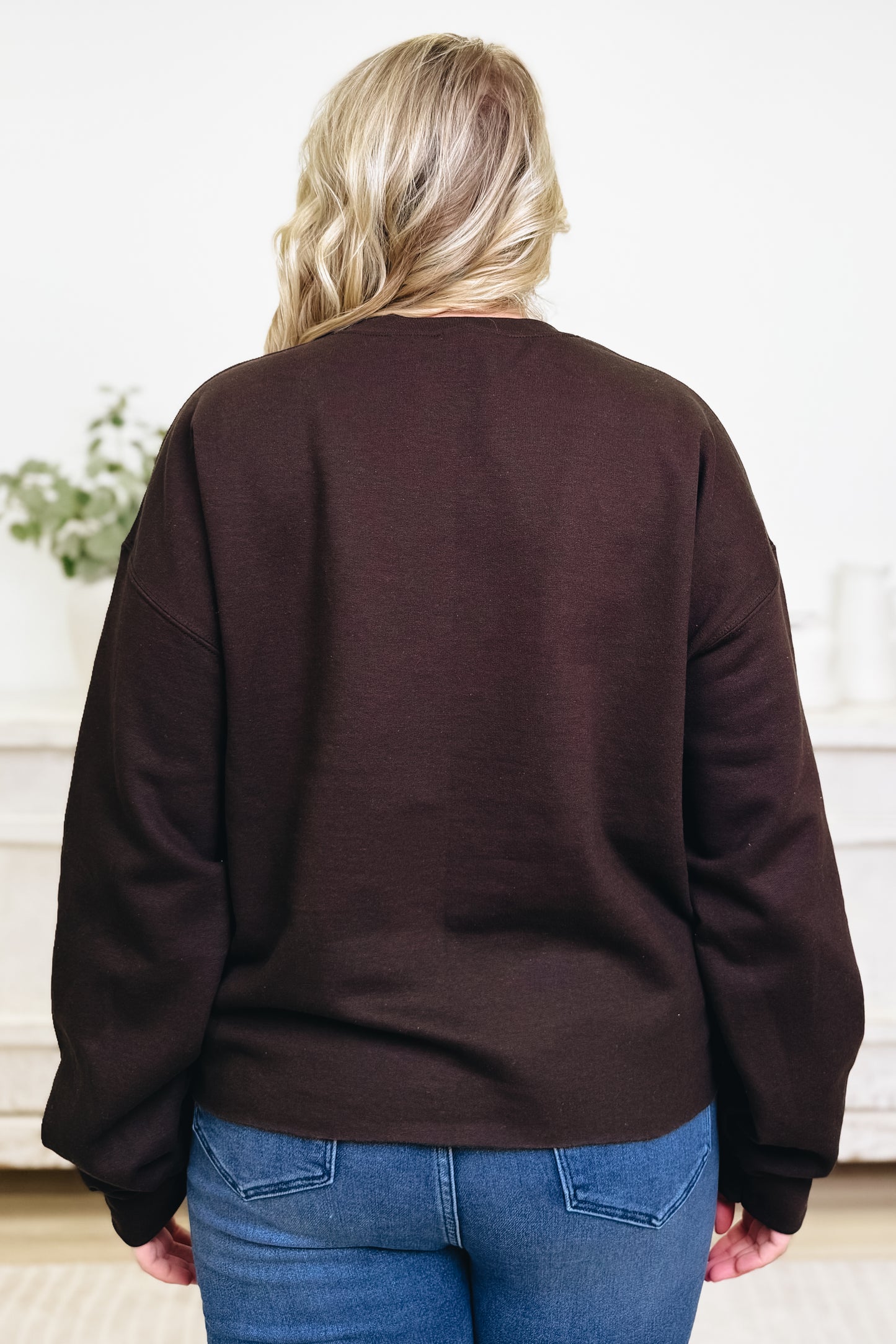 Choose Joy Graphic Sweatshirt