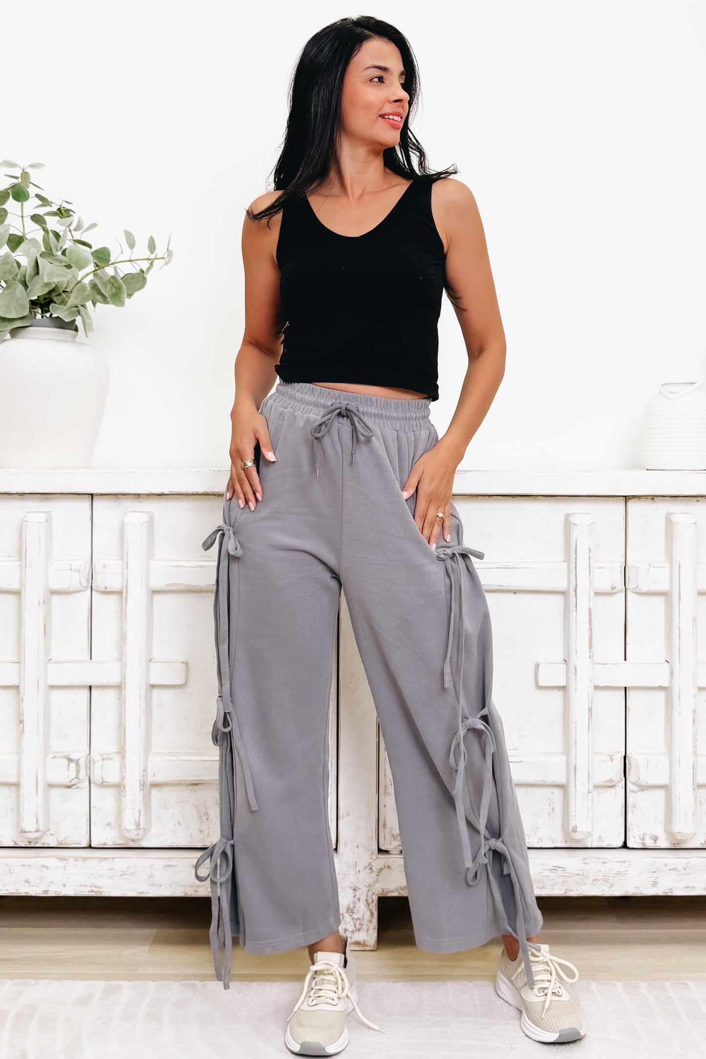 Bow Moment Sweatpant - 4 Colors!