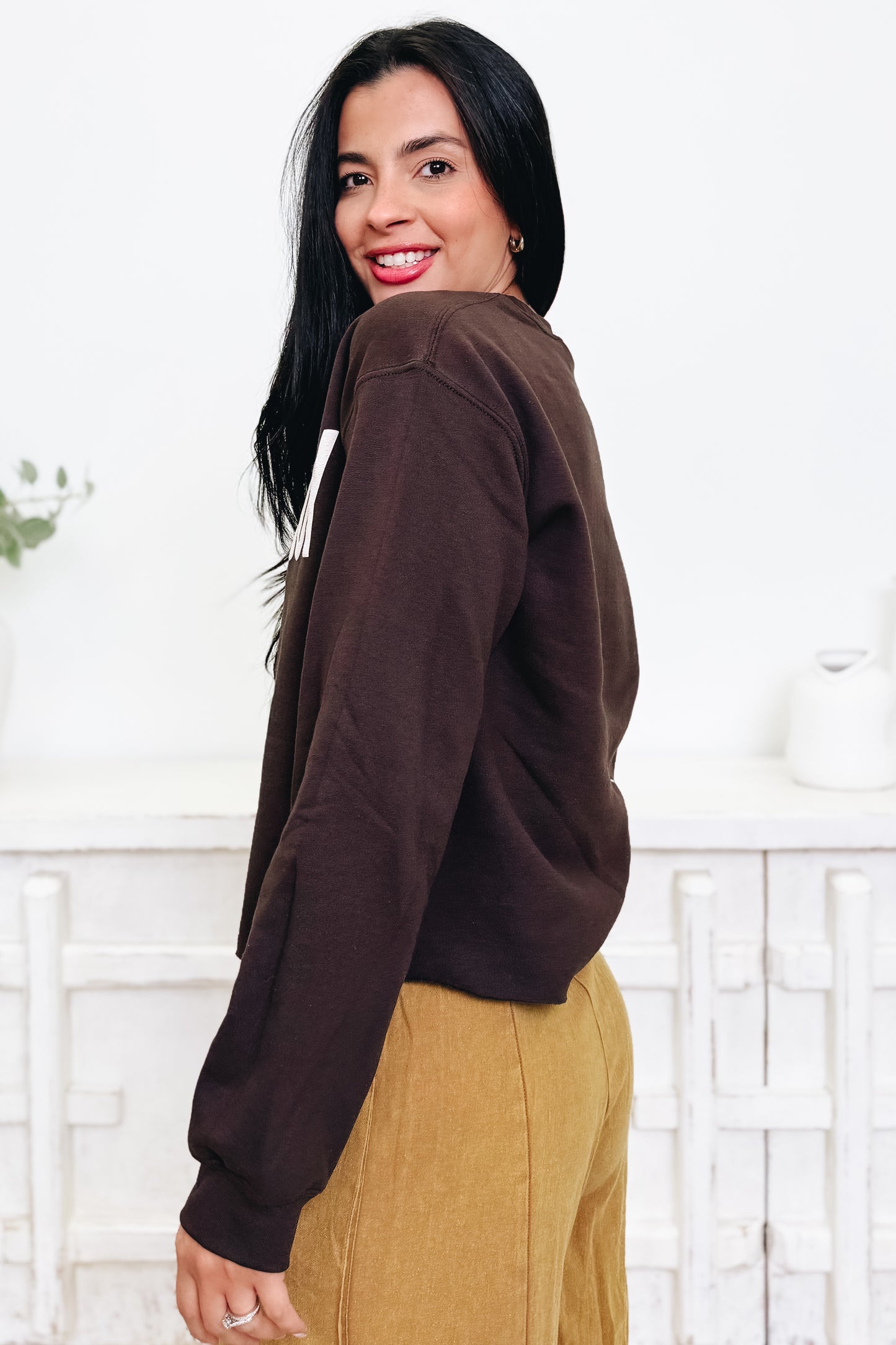 Choose Joy Graphic Sweatshirt