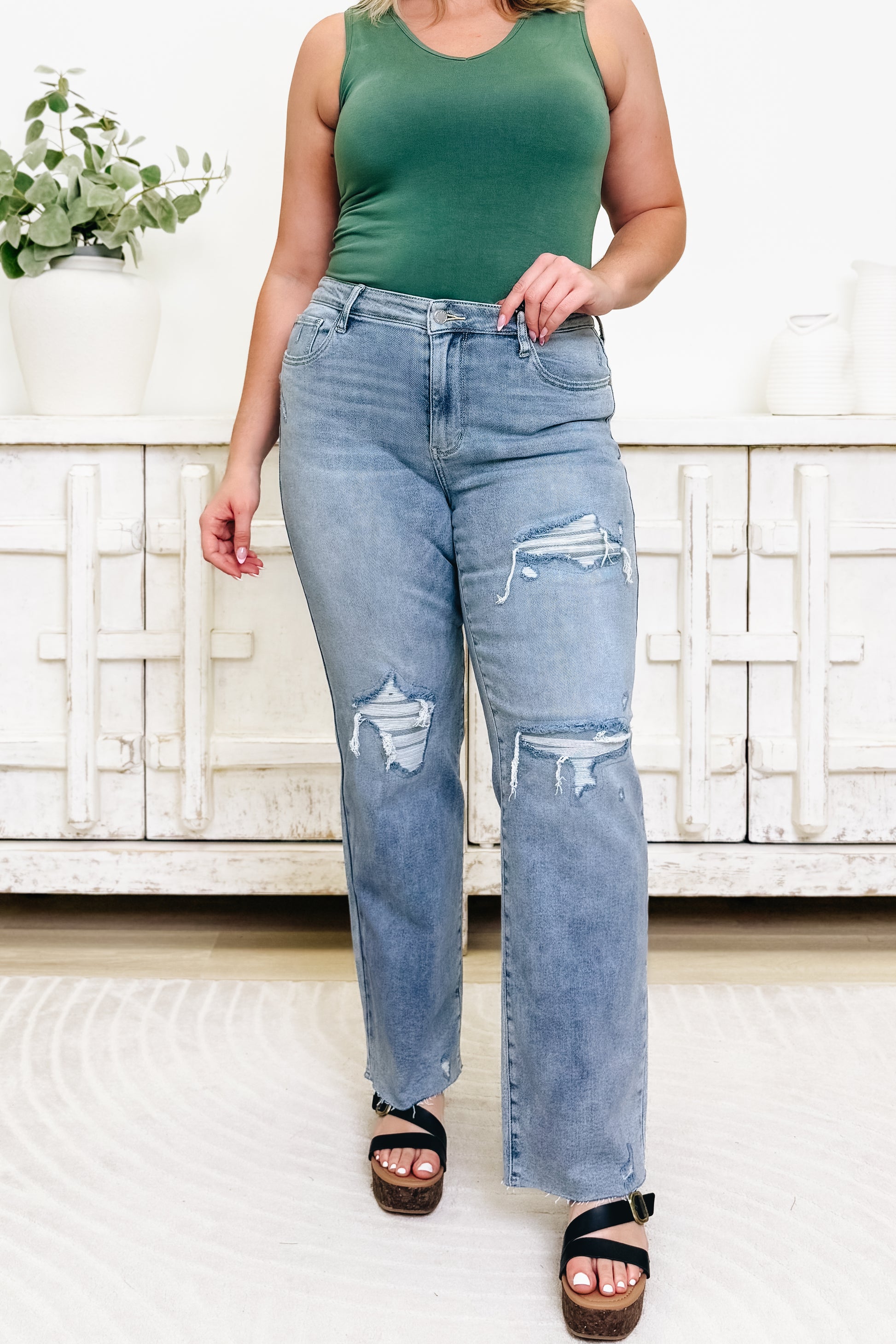 Prime Time By Judy Blue - 90s Straight Jeans - Light Wash