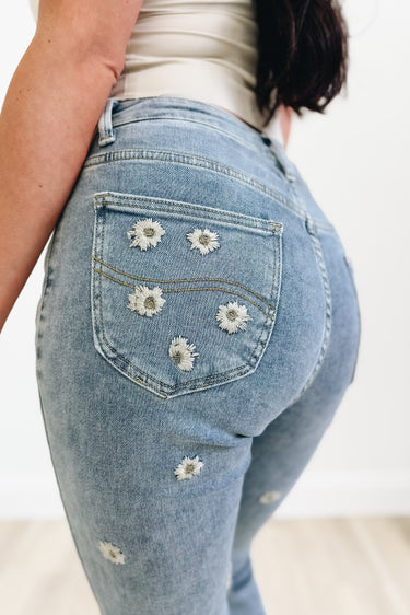 Flourishing Views Jeans - Light Denim