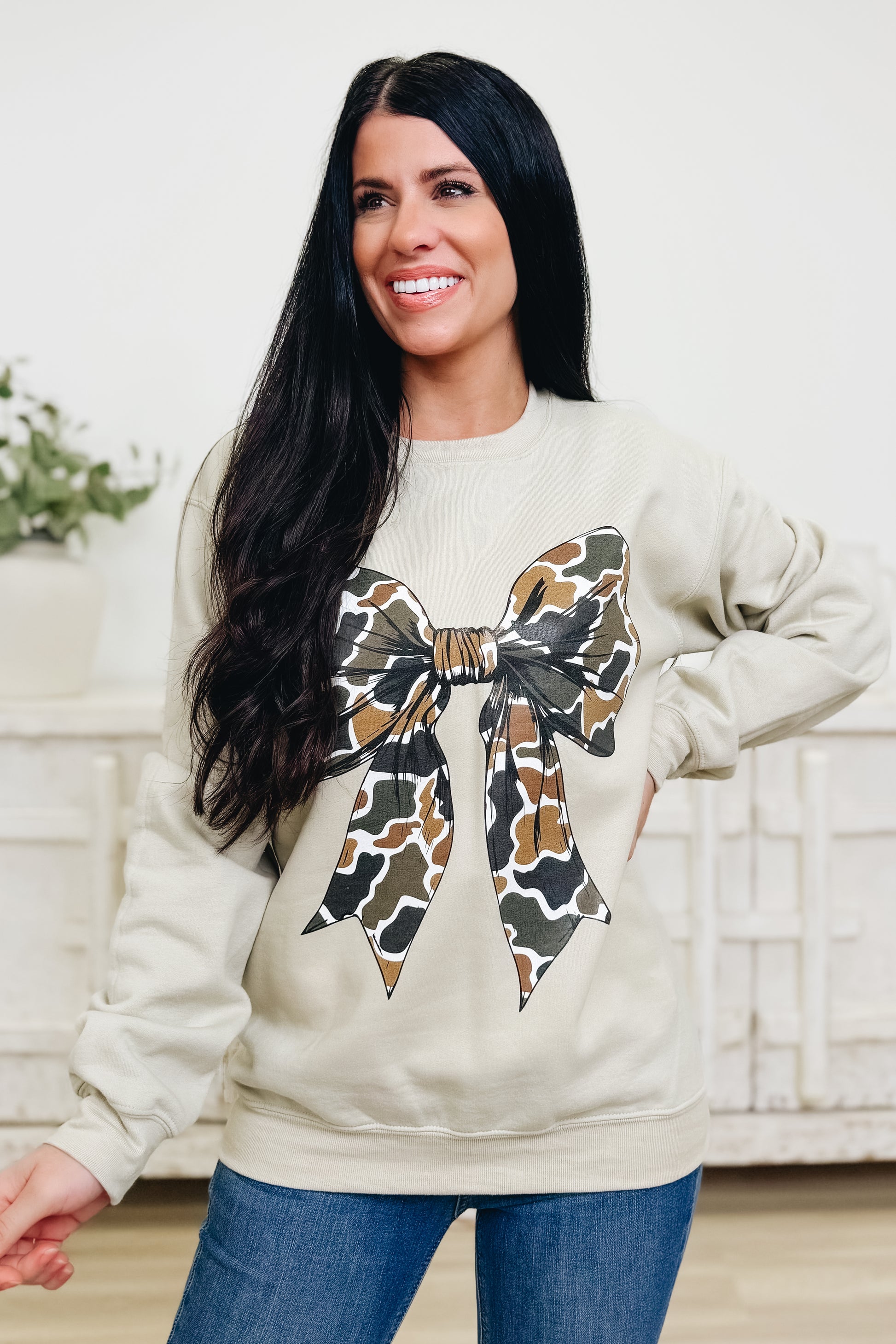 Bow'd Up Camo Graphic Sweatshirt