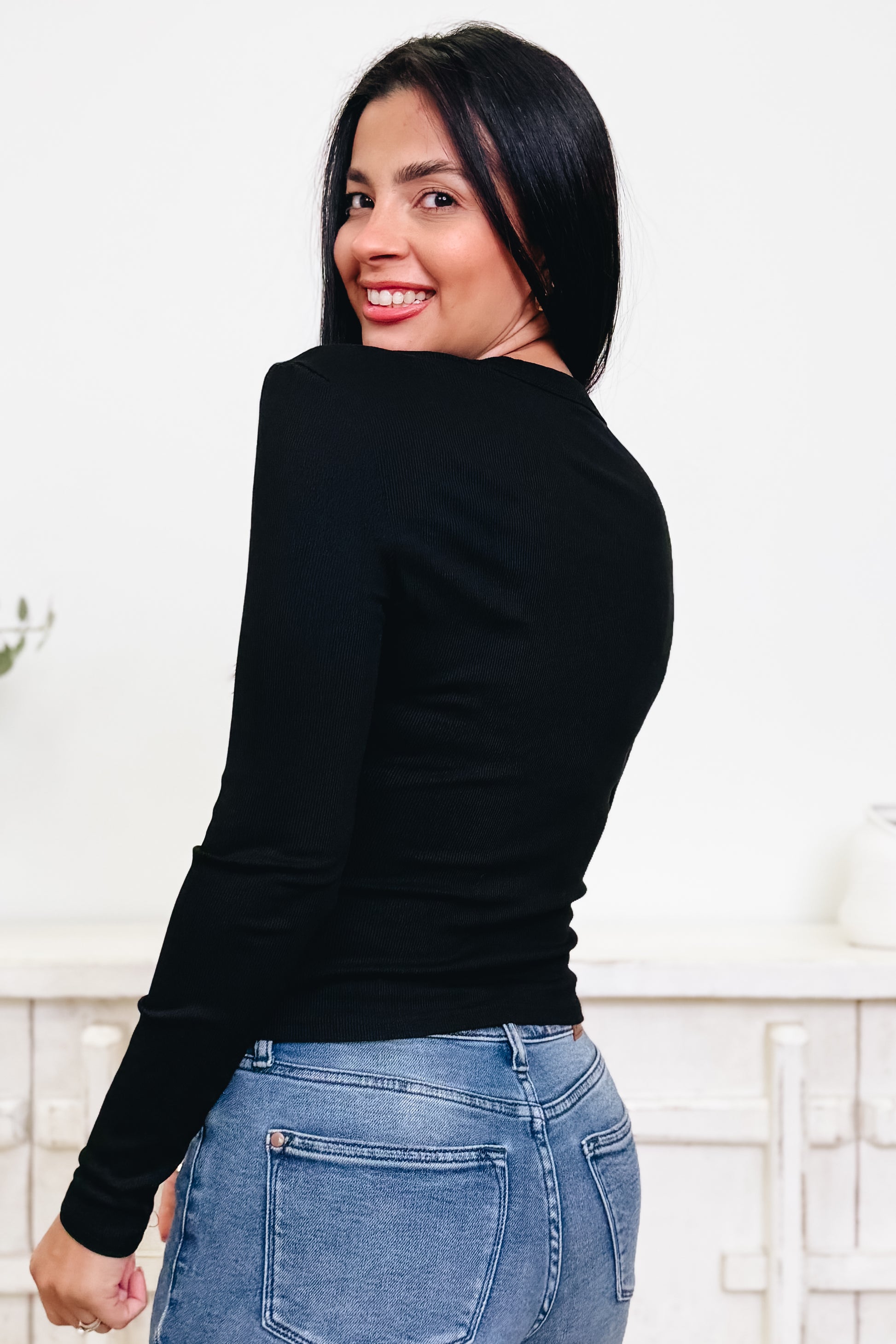 Solid Color Slim Fit Long Sleeve T-Shirt