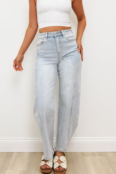 In My Bag By Anniewear - Barrel Leg Jeans - Light Denim