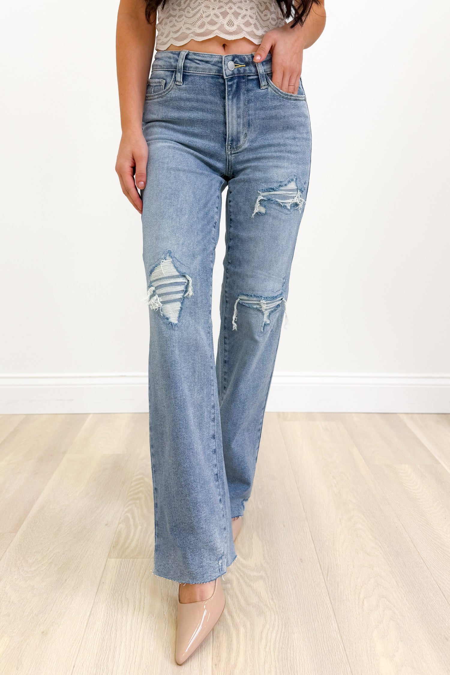 Prime Time By Judy Blue - 90s Straight Jeans - Light Wash