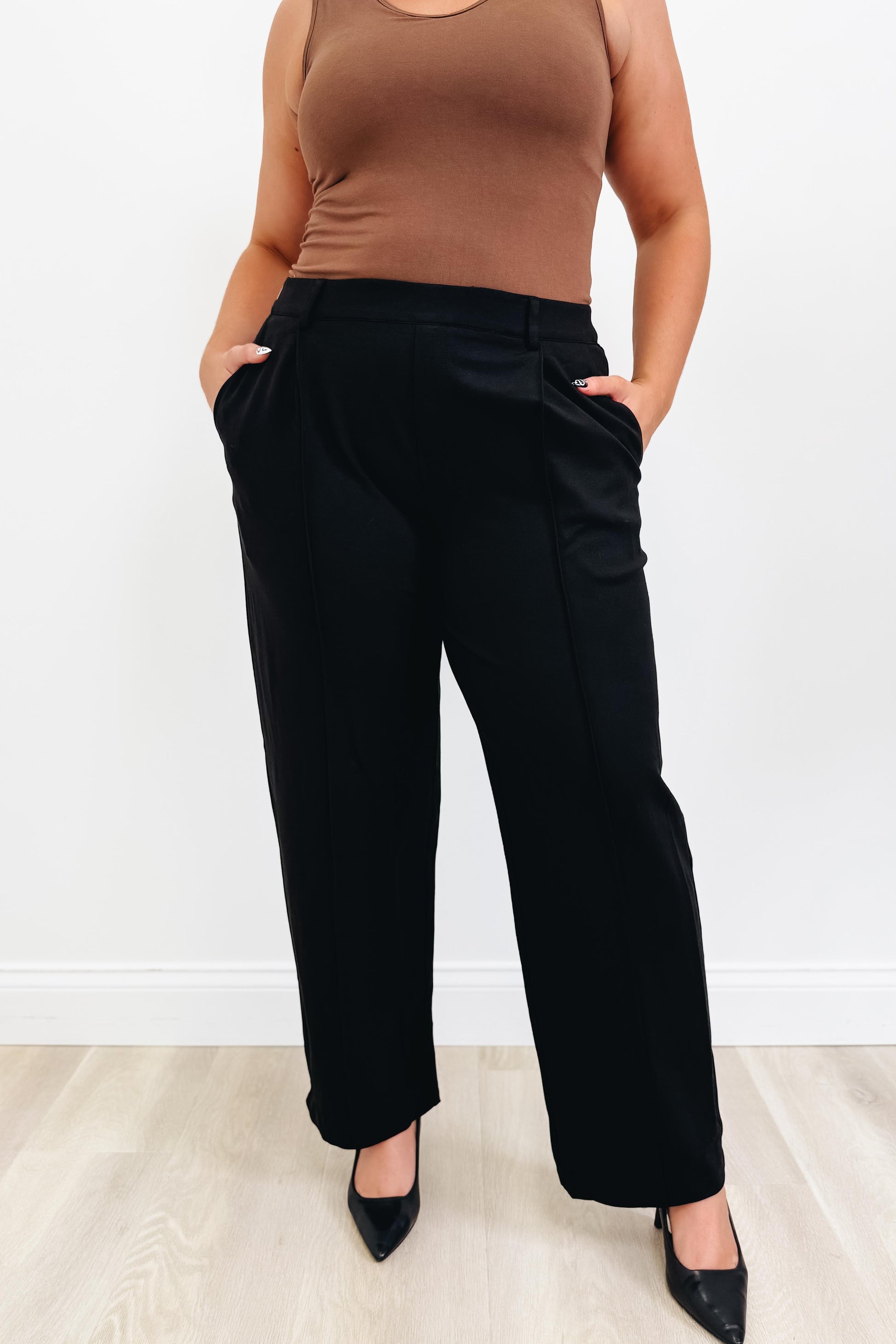 Play It Straight Pants - 2 Colors!