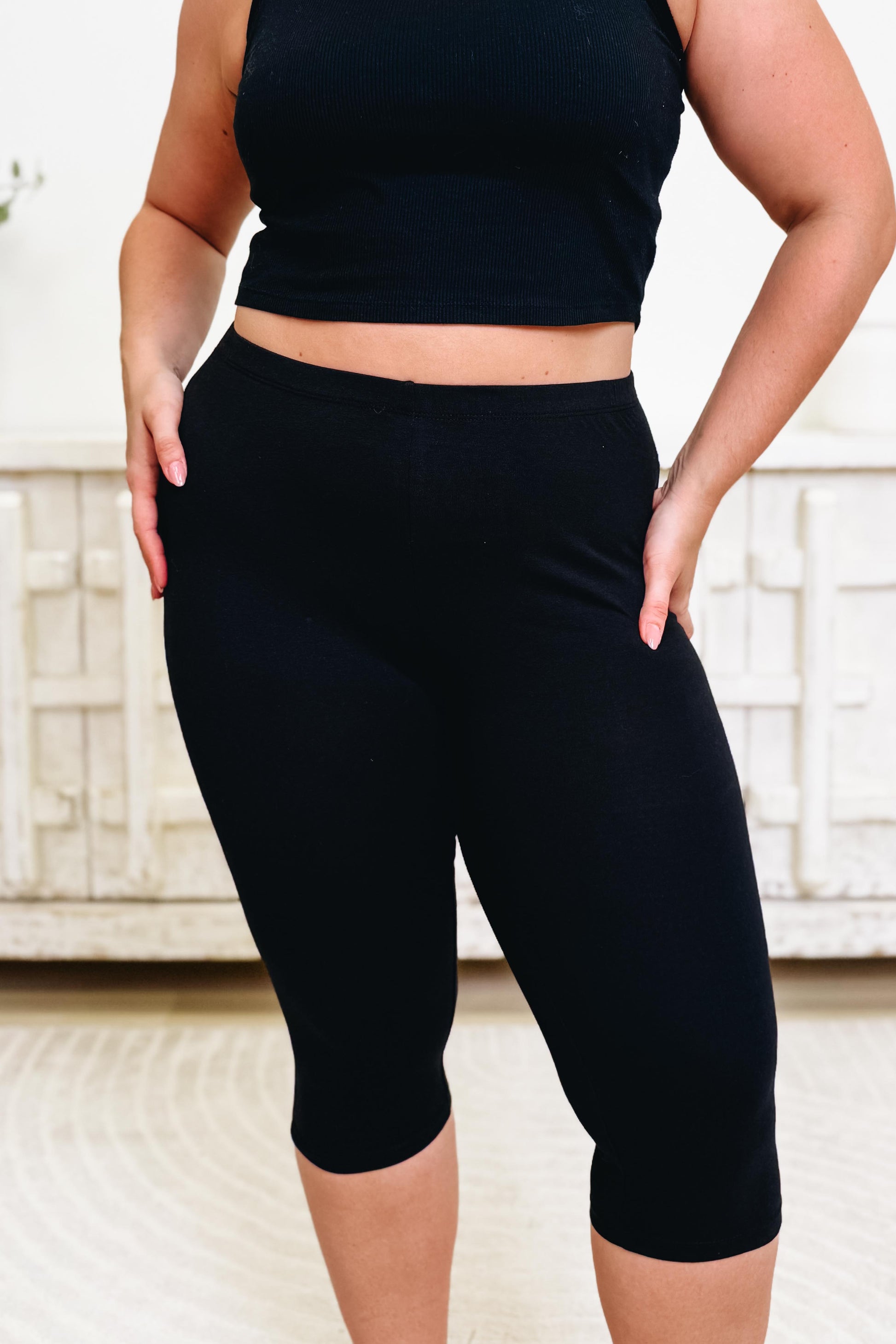 On The Move Leggings - 4 Colors!