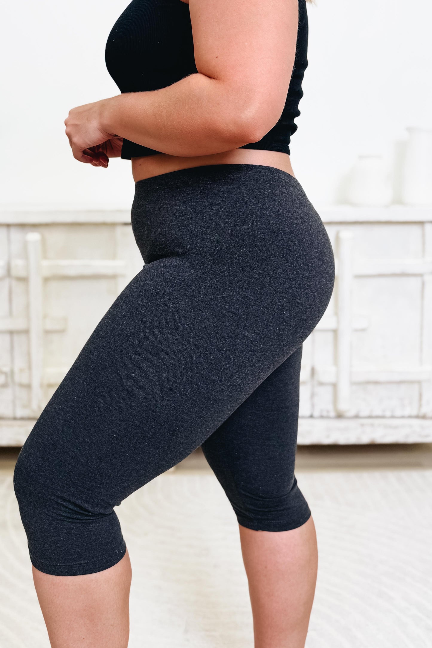 On The Move Leggings - 4 Colors!