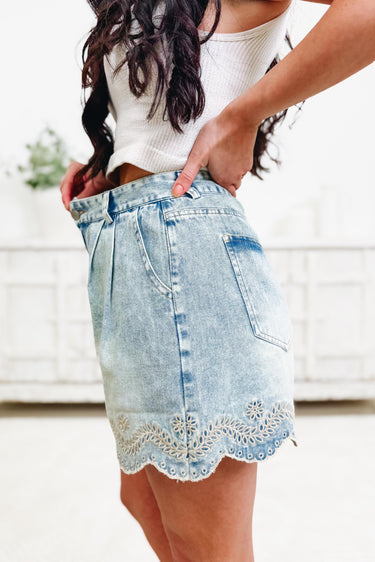 Do It Your Way Shorts - Light Denim