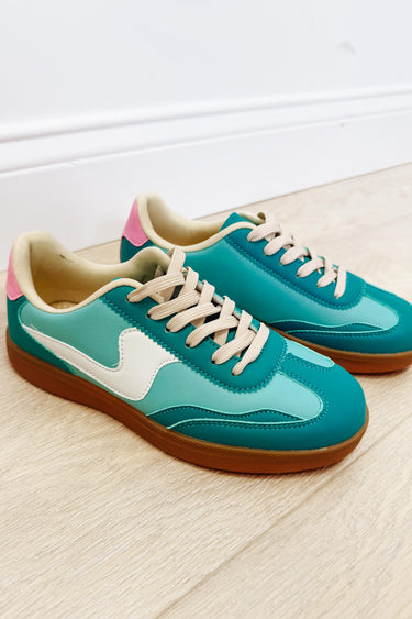 The Modern Sneakers - Green Multi