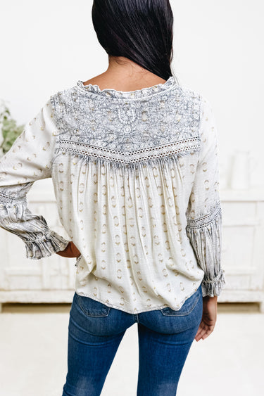 What An Amazing Top - 2 Colors!