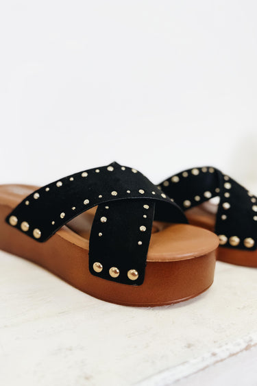 Uma Studded Platform Sandals - Black