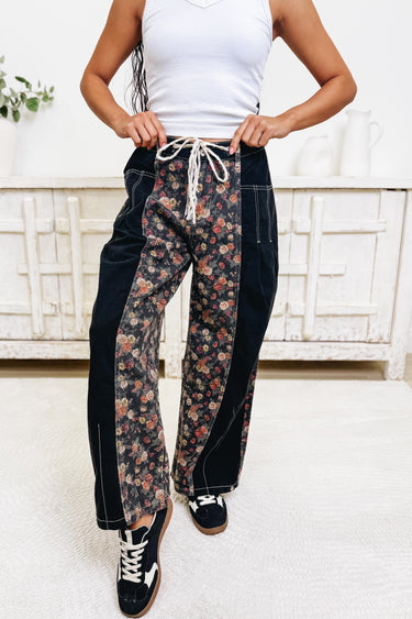 Follow Me Floral Pants - Black