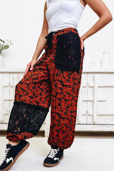 Bring 'Em Out Pants - Black