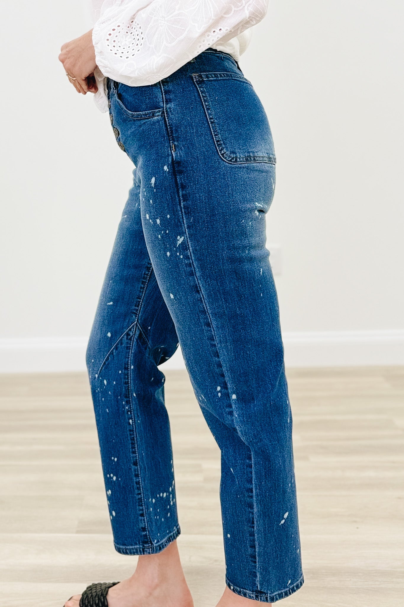 Sweet Baby Slim Baggy Straight Jeans