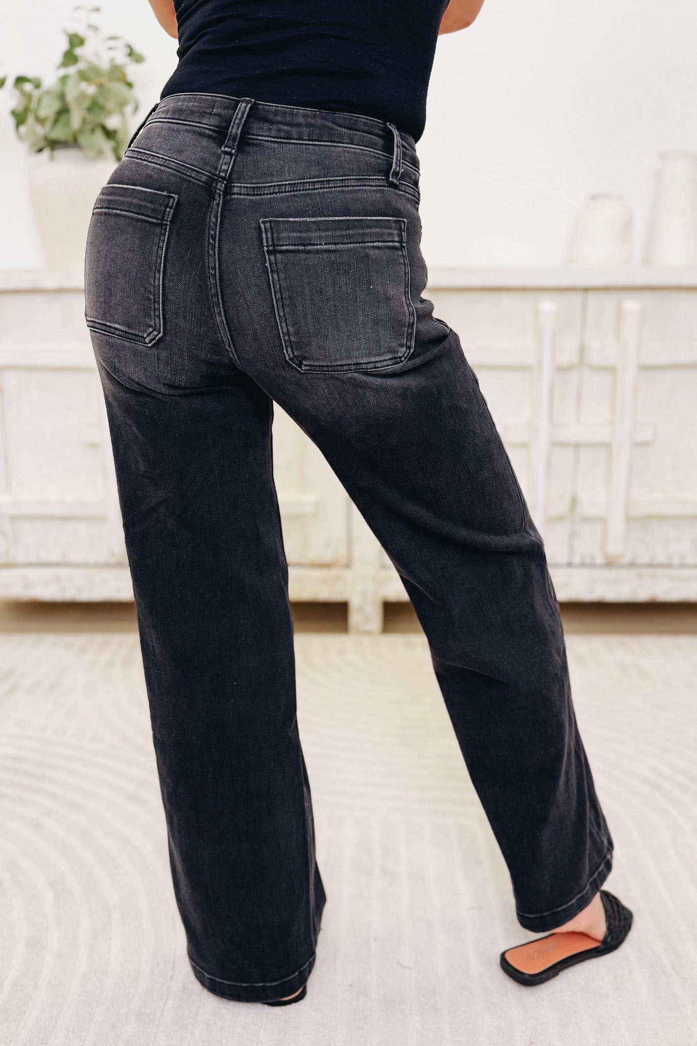 True Icon By Vervet - High Rise Wide Leg Jeans - Black