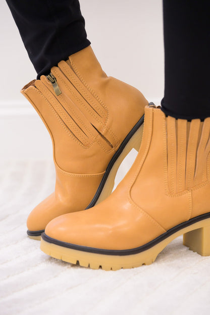 Winnie Booties - Tan