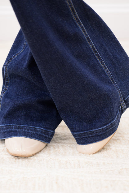 Coast To Coast By Judy Blue - High Rise Side Seam Flair Jeans