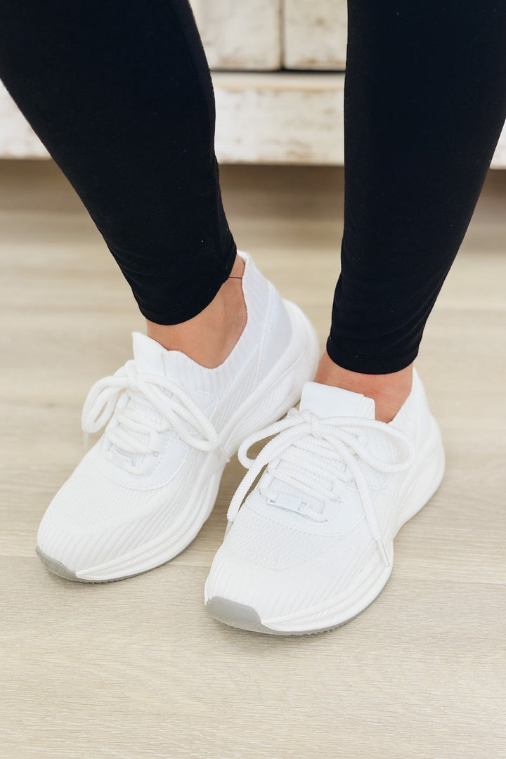 Stride Sneakers - White
