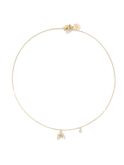 Naia Necklace