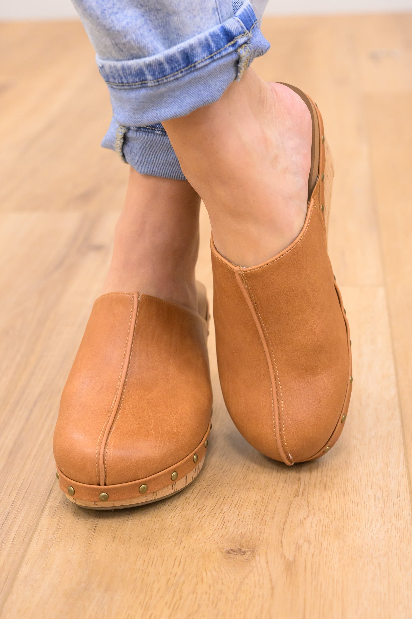 Corky's Marley Clogs - Cognac