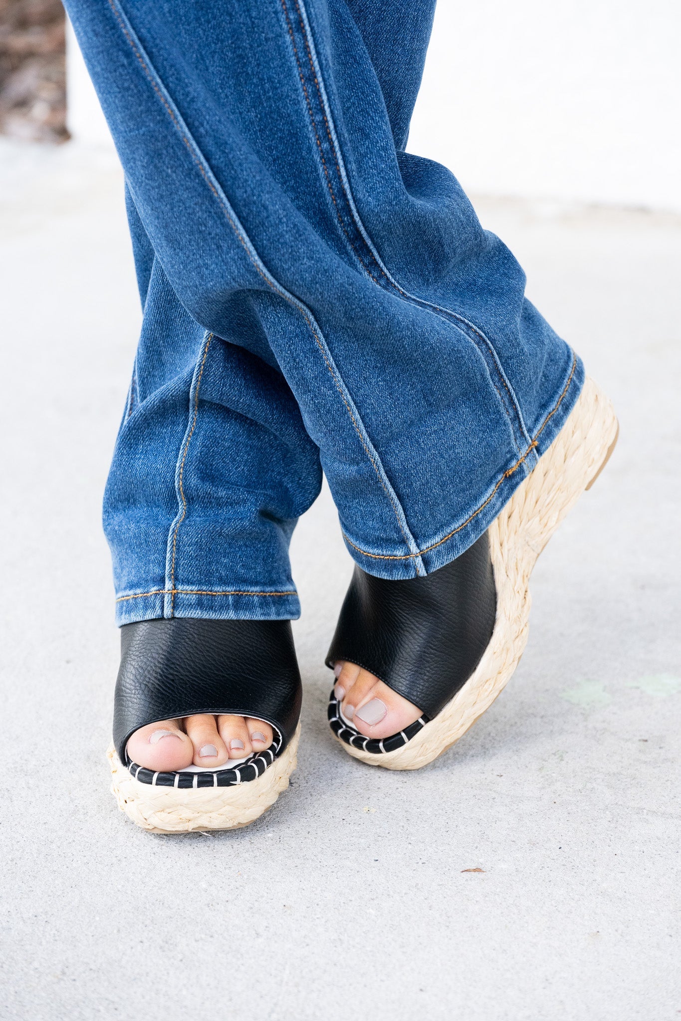 Judy Blue Sweet Cheeks High Rise Cuffed Straight Jeans