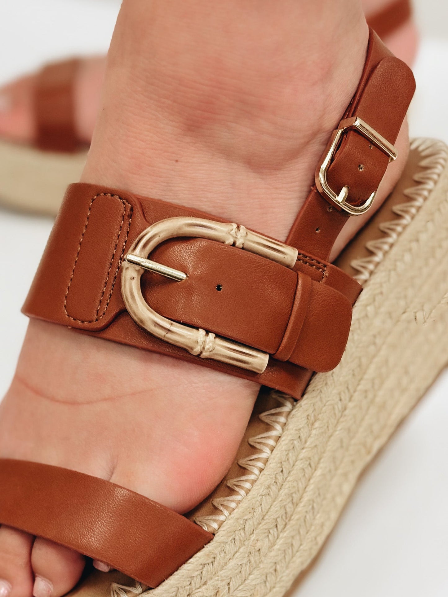 The Grand Platform Sandals - Tan