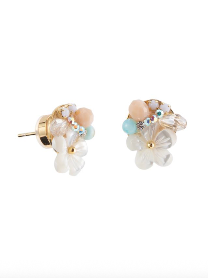 Tiny Gardenia Earrings - White